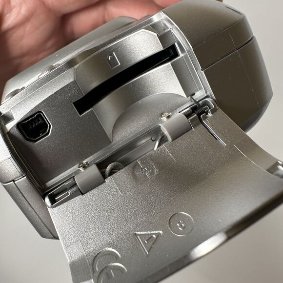 Kodak EasyShare CX7300 Digital Camera 3.2 MP, Manual, Cord, Dock, Box WORKS - Picture 9 of 16